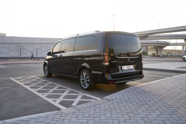  Black Mercedes V300 Avantgarde Extra Long Photo 