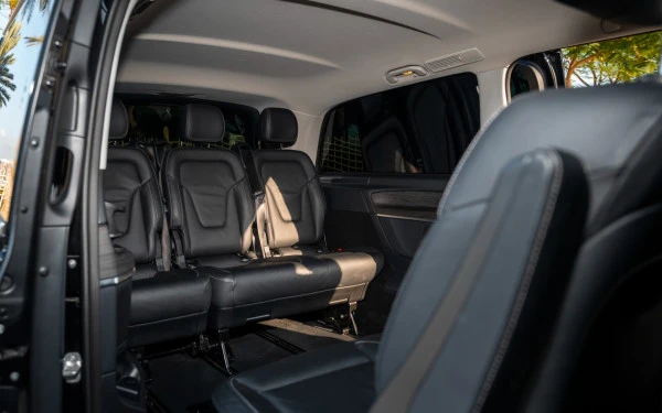  Black Mercedes V300 Avantgarde Extra Long Photo 