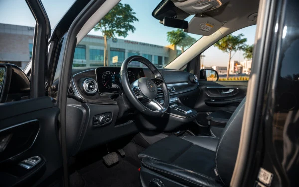  Black Mercedes V300 Avantgarde Extra Long Photo 