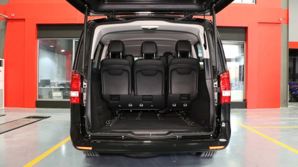  Black Mercedes V250 Photo 