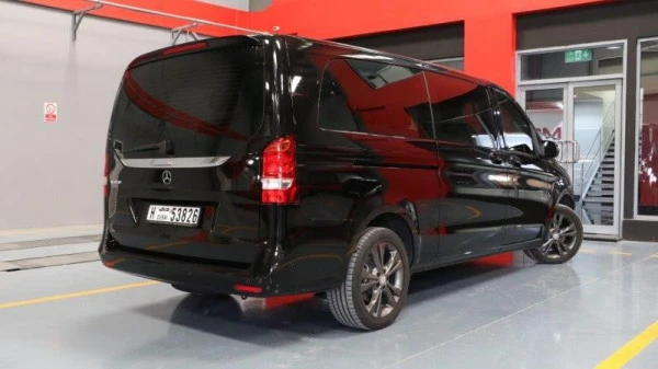  Black Mercedes V250 Photo 