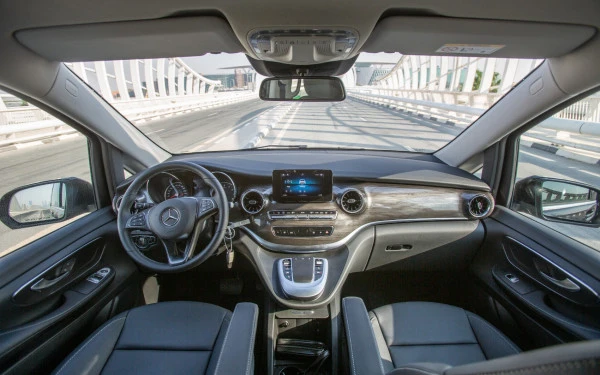  Black Mercedes V250 Photo 