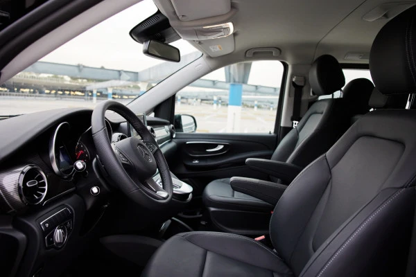  Black Mercedes V250 Photo 