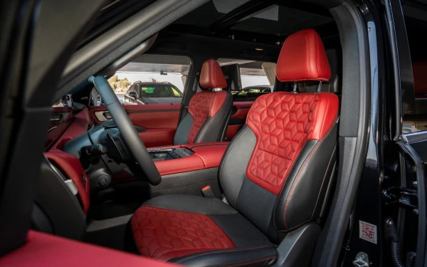  Black Nissan Patrol Platinum LE PLATI Photo 