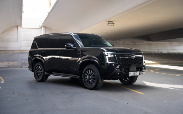  Black Nissan Patrol Platinum V6 Photo 
