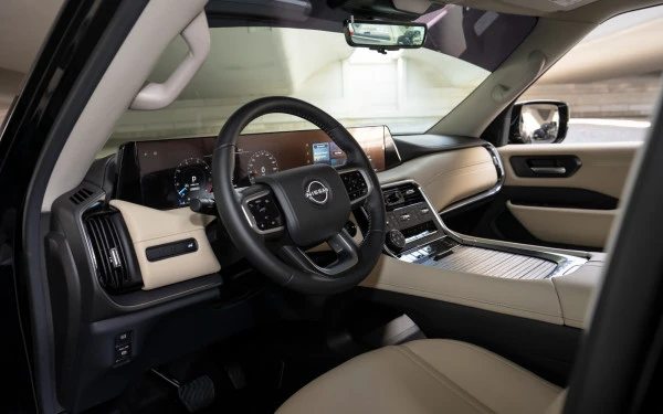  Black Nissan Patrol Platinum V6 Photo 