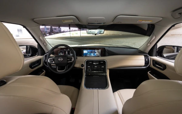  Black Nissan Patrol Platinum V6 Photo 