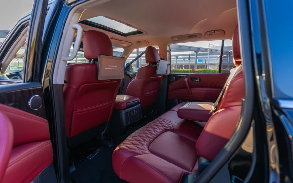  Black Nissan Patrol V6 Photo 