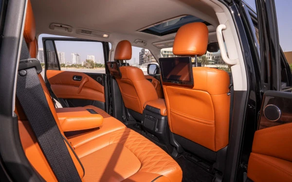  Black Nissan Patrol Photo 