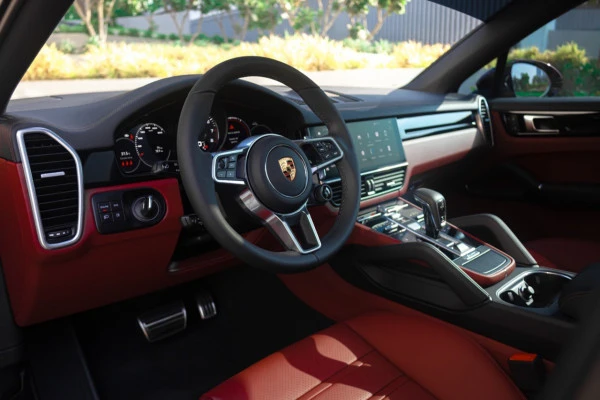  Black Porsche Cayenne coupe S Photo 