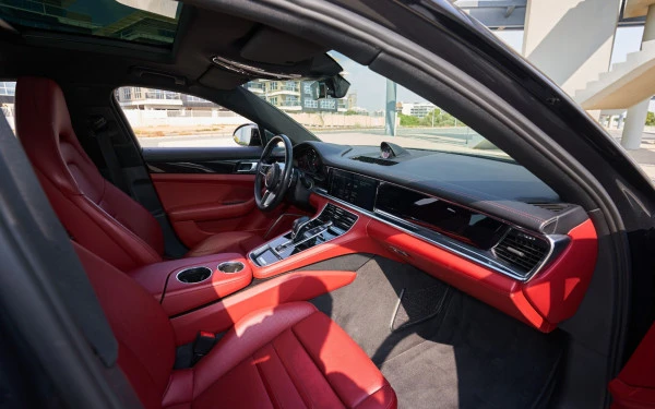  Dark Grey Porsche Panamera 4 Photo 