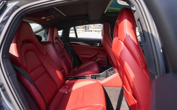  Dark Grey Porsche Panamera 4 Photo 