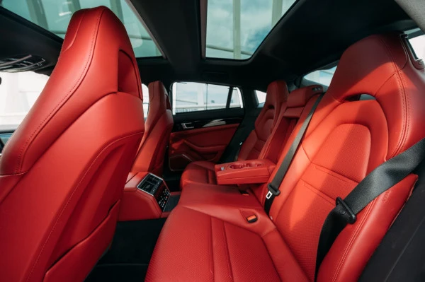  Black Porsche Panamera Photo 