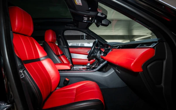  Black Range Rover Velar Photo 