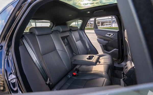  Black Range Rover Velar Photo 