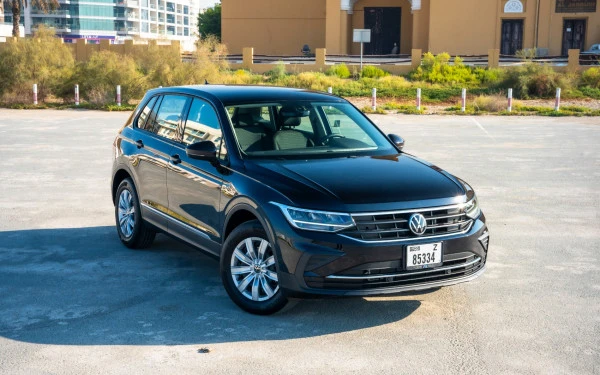  Black Volkswagen Tiguan Photo 