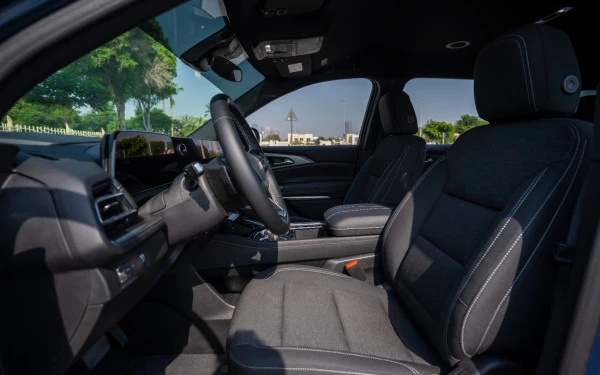  Blue Chevrolet Traverse Photo 