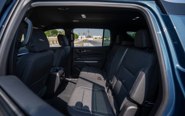  Blue Chevrolet Traverse Photo 