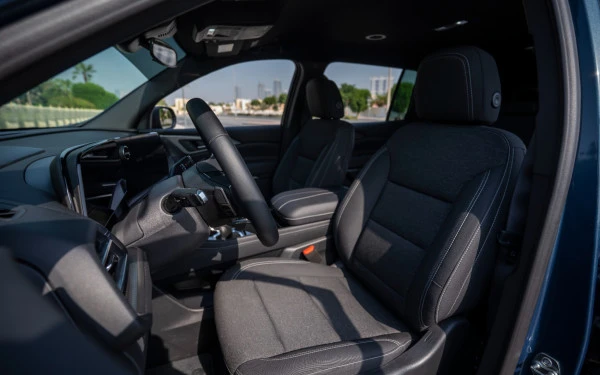  Blue Chevrolet Traverse Photo 