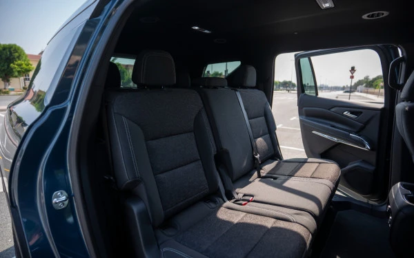  Blue Chevrolet Traverse Photo 
