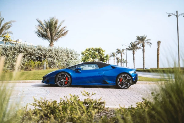  Blue Lamborghini Evo Spyder Photo 