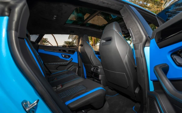  Blue Lamborghini Urus Photo 