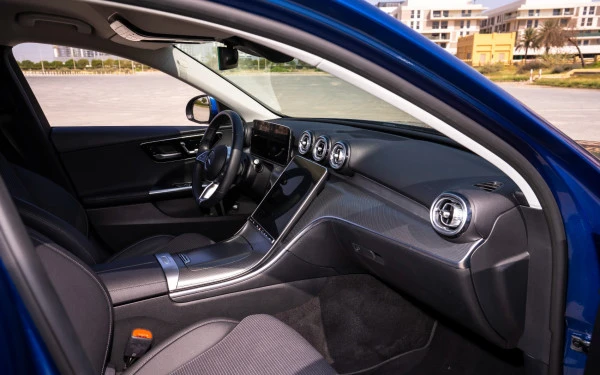  Blue Mercedes C200 Photo 