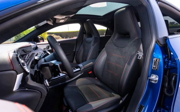  Blue Mercedes CLA200 Photo 