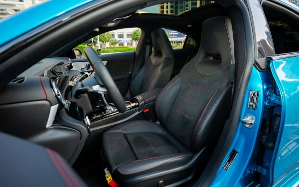  Blue Mercedes CLA200 Photo 