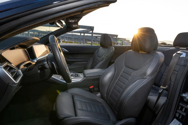  Dark Blue BMW 430i cabrio Photo 