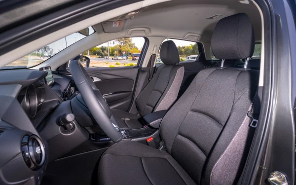  Dark Blue Mazda CX3 Photo 