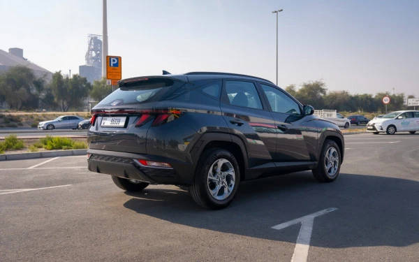  Black Hyundai Tucson Photo 