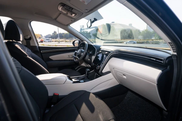  Black Hyundai Tucson Photo 