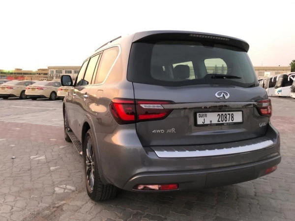  Dark Grey Infiniti QX 80 Photo 