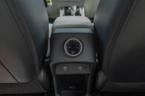  Dark Grey KIA Carens Photo 