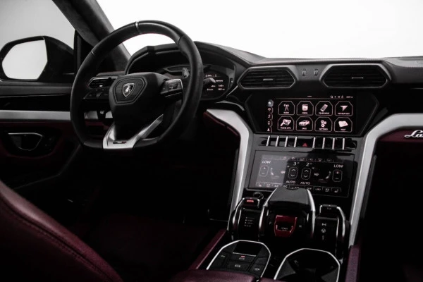  Dark Grey Lamborghini Urus Photo 