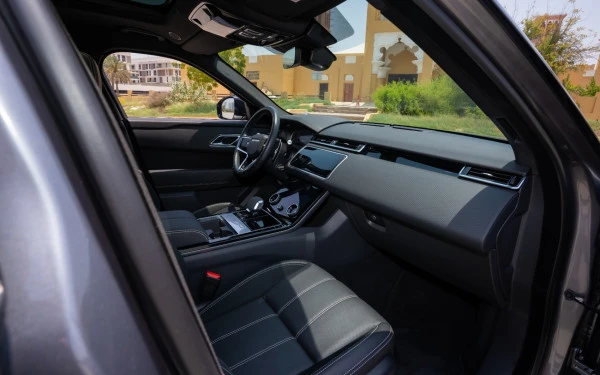  Dark Grey Range Rover Velar Photo 