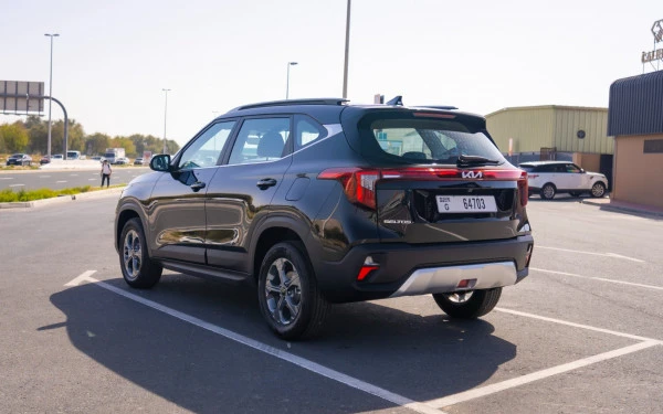  Black KIA Seltos Photo 