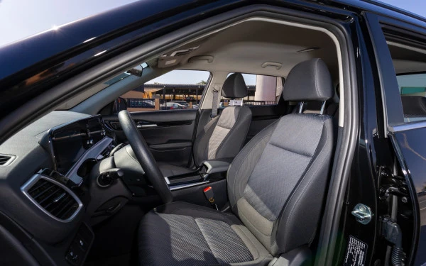  Black KIA Seltos Photo 