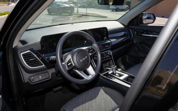  Black KIA Seltos Photo 