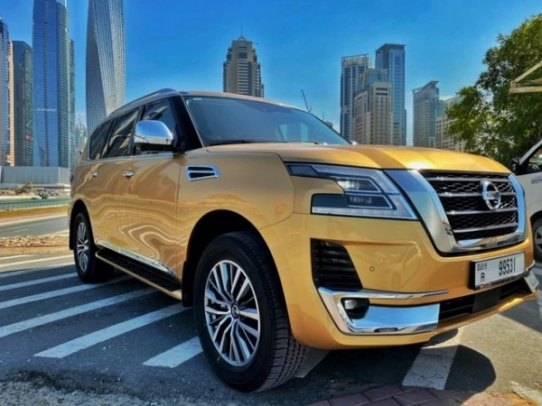  Gold Nissan Patrol V6 Photo 
