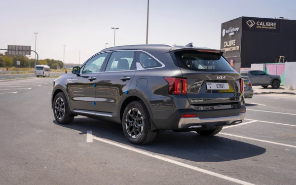  Dark Grey KIA Sorento Photo 