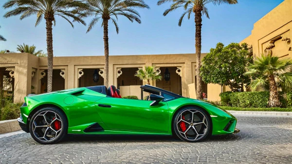  Green Lamborghini Evo Spyder Photo 