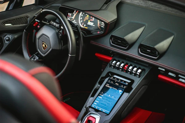  Green Lamborghini Evo Spyder Photo 