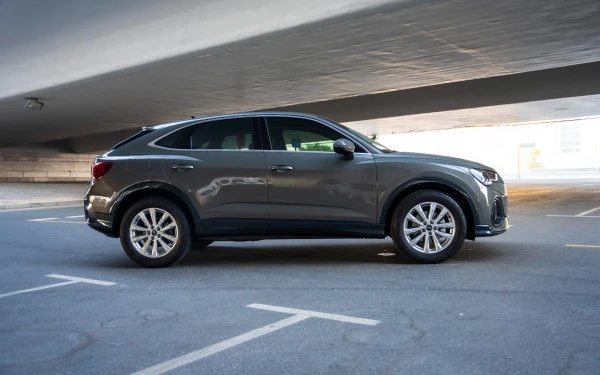  Grey Audi Q3 Sportback Photo 