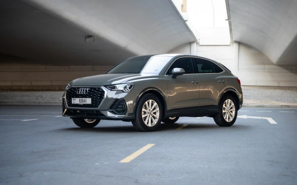  Grey Audi Q3 Sportback Photo 