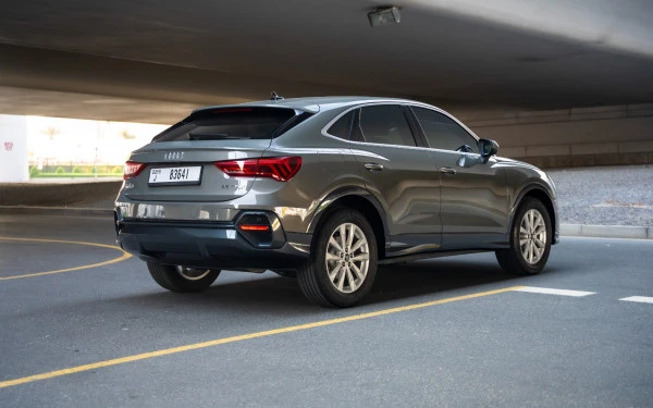  Grey Audi Q3 Sportback Photo 