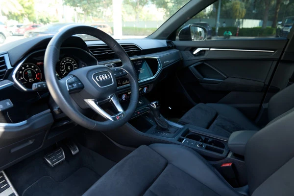  Grey Audi RSQ3 Photo 