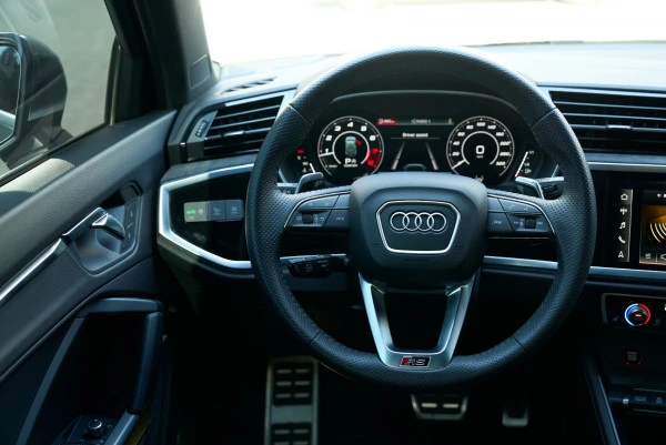  Grey Audi RSQ3 Photo 