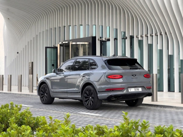  Grey Bentley Bentayga Photo 
